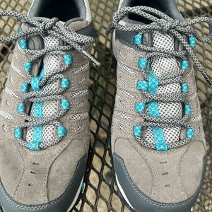 Women’s Merrell Hiking Shoes w/ Air Cushion Heel Size 9 EXC